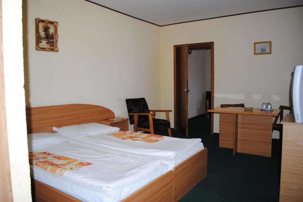 Hotel West Scheia Zimmer foto