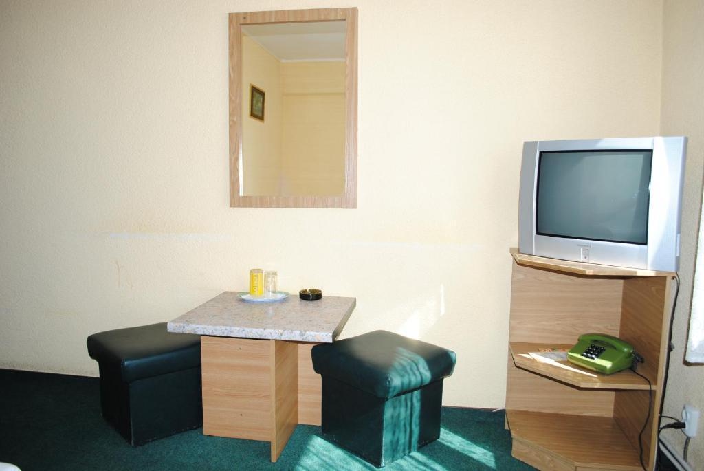Hotel West Scheia Zimmer foto